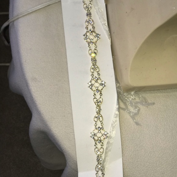 BRIDAL HEADBAND/SASH - Picture 4 of 8